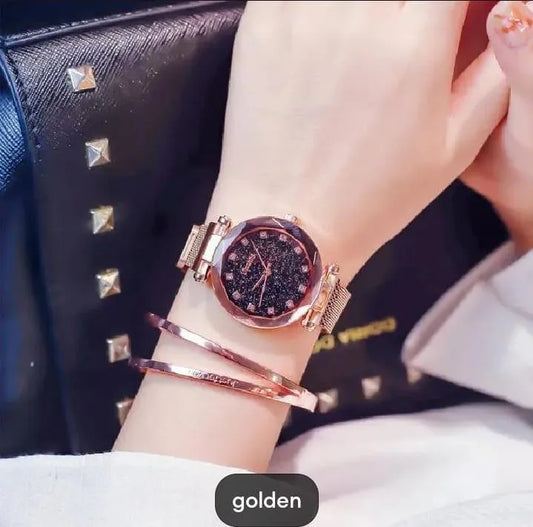 Beautiful Golden Luxury Vibe Casual Watch